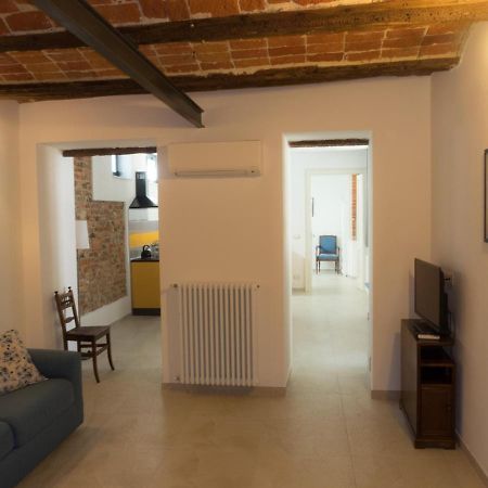 La Tintoria Suites Асти Екстериор снимка