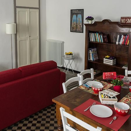 La Tintoria Suites Асти Екстериор снимка