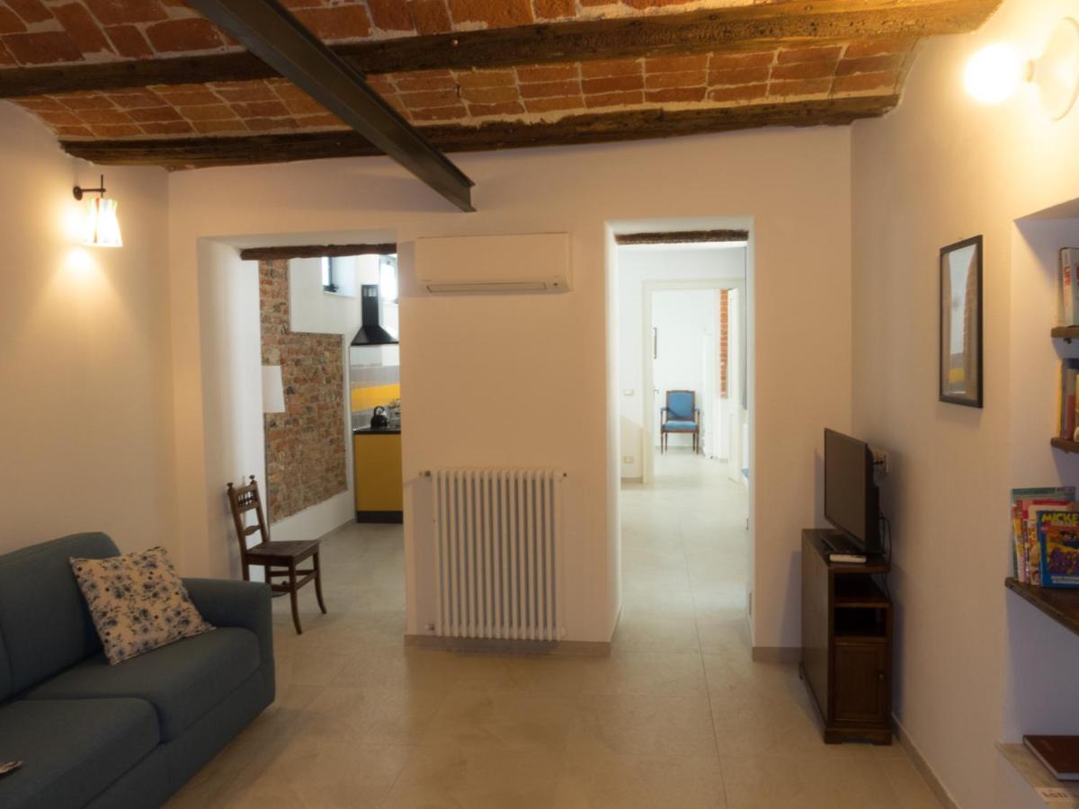 La Tintoria Suites Асти Екстериор снимка
