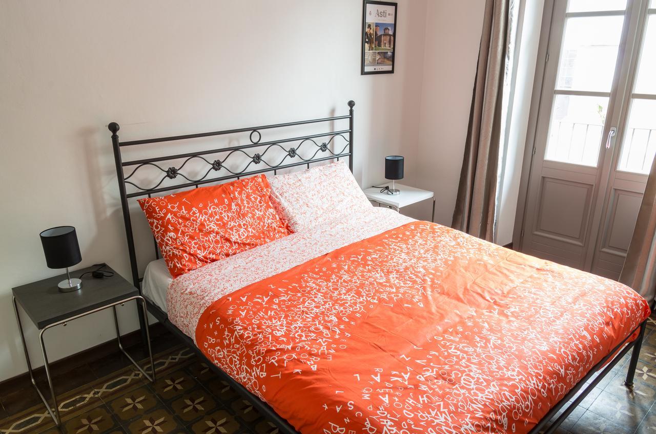 La Tintoria Suites Асти Екстериор снимка