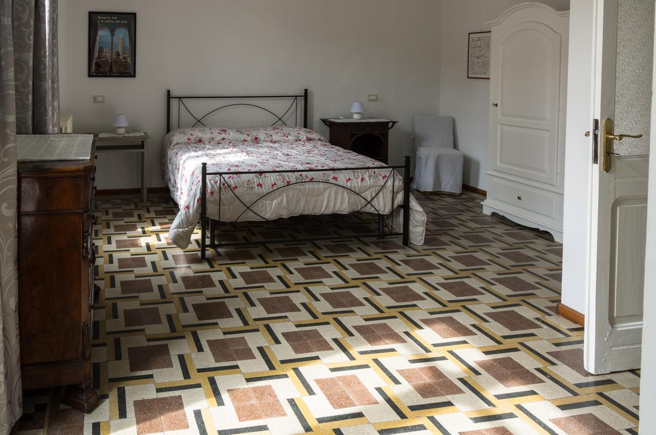 La Tintoria Suites Асти Екстериор снимка