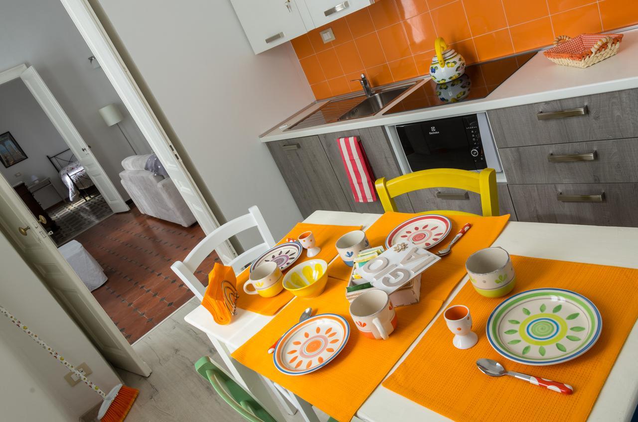 La Tintoria Suites Асти Екстериор снимка